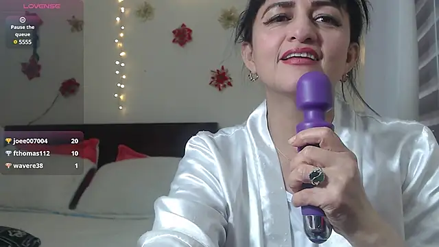 ISABEEL SOFIA01 online show from 19, 3, 2025