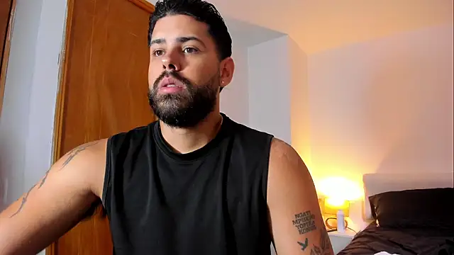 Snapshot of Justyn_Torres chatting on 18, 3, 2026 Justyn Torres online show from 18, 3, 2026