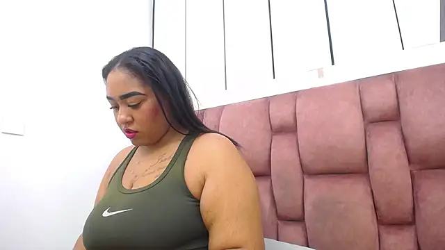 arianna pearl online show from 28, 7, 2026