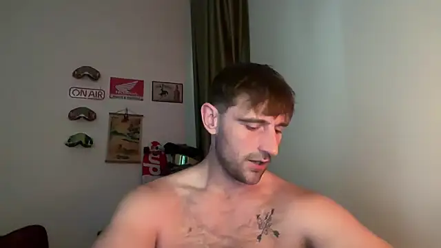 Snapshot of lukegunn chatting on 31, 3, 2026 lukegunn online show from 31, 3, 2026