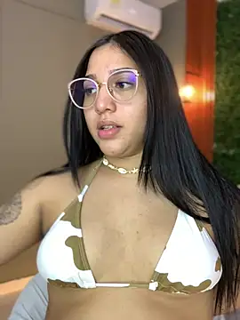 Snapshot of Amandanauty chatting on 21, 12, 2024 Amandanauty online show from 21, 12, 2024