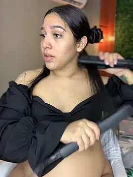 Snapshot of Amandanauty chatting on 31, 12, 2024 Amandanauty online show from 31, 12, 2024