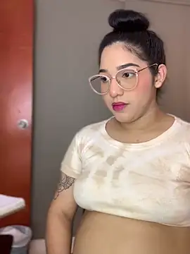 Snapshot of Amandanauty chatting on 7, 1, 2025 Amandanauty online show from 7, 1, 2025