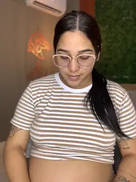 Snapshot of Amandanauty chatting on 17, 2, 2025 Amandanauty online show from 17, 2, 2025