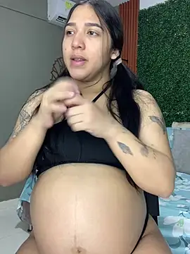 Snapshot of Amandanauty chatting on 2, 3, 2025 Amandanauty online show from 2, 3, 2025