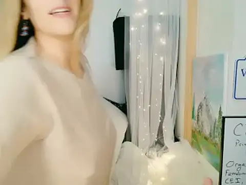 victorialotus online show from 25, 9, 2025