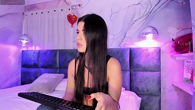 Snapshot of IvySanders1 chatting on 17, 2, 2025 IvySanders1 online show from 17, 2, 2025