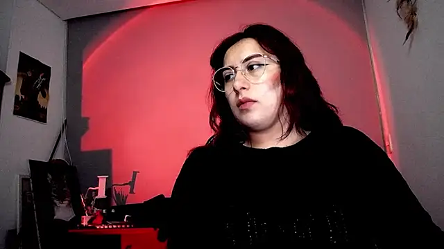 Snapshot of Scarlett_Sen chatting on 12, 11, 2025 Scarlett Sen online show from 12, 11, 2025