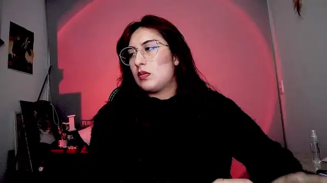 Snapshot of Scarlett_Sen chatting on 19, 11, 2025 Scarlett Sen online show from 19, 11, 2025