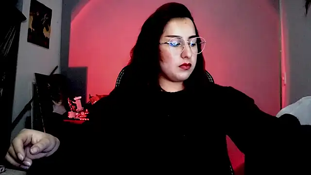 Snapshot of Scarlett_Sen chatting on 24, 11, 2025 Scarlett Sen online show from 24, 11, 2025