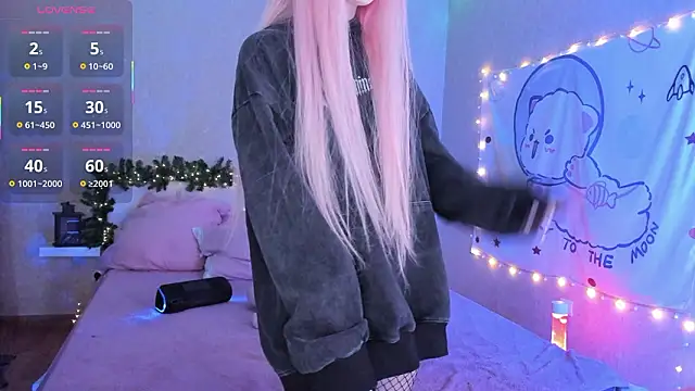 Misty Shadow online show from 3, 2, 2026