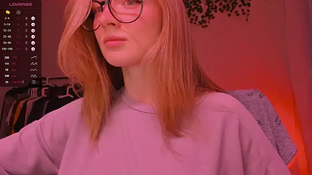 mollytuck online show from 3, 10, 2025