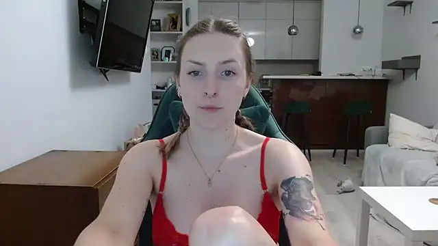 Snapshot of illusorycat chatting on 15, 9, 2025 illusorycat online show from 15, 9, 2025