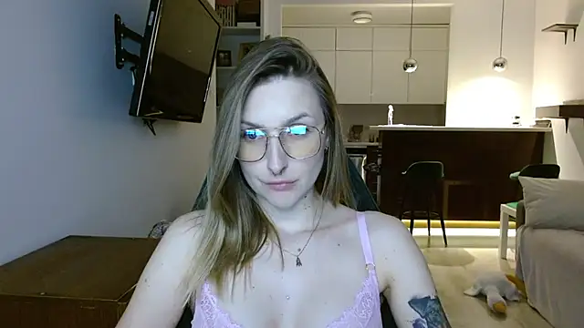 Snapshot of illusorycat chatting on 3, 10, 2025 illusorycat online show from 3, 10, 2025