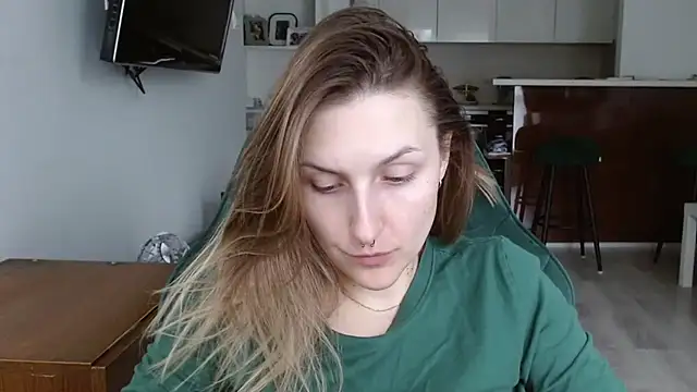 Snapshot of illusorycat chatting on 5, 10, 2025 illusorycat online show from 5, 10, 2025