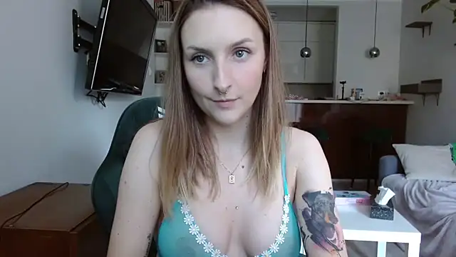 Snapshot of illusorycat chatting on 21, 10, 2025 illusorycat online show from 21, 10, 2025