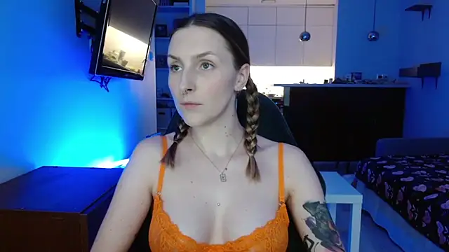 Snapshot of illusorycat chatting on 24, 10, 2025 illusorycat online show from 24, 10, 2025