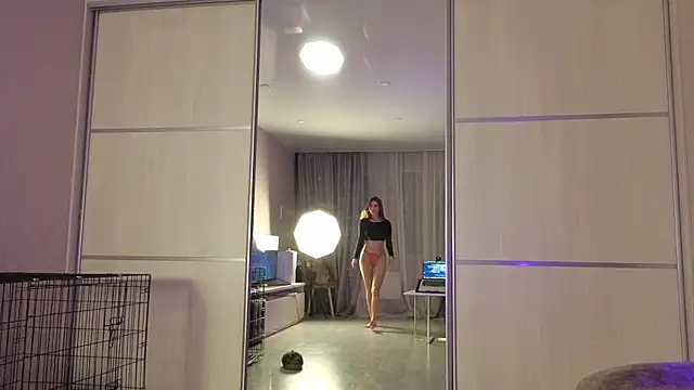 LovelyKatea online show from 25, 11, 2025