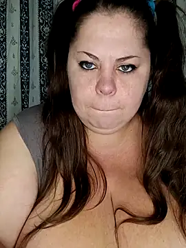 Snapshot of Ginabig chatting on 26, 9, 2025 Ginabig online show from 26, 9, 2025