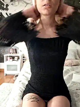MarikaWild93 online show from 8, 5, 2026
