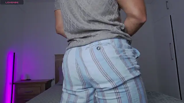 Arilas  online show from 5, 2, 2026