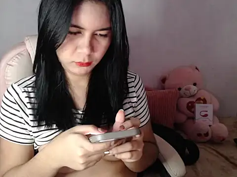 TransPetite1 online show from 11, 1, 2026