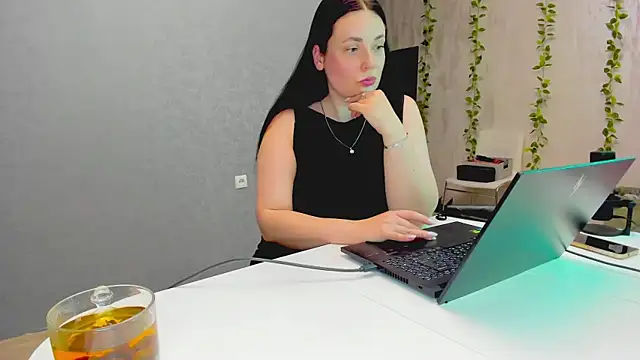 WorshipLilit online show from 31, 7, 2026