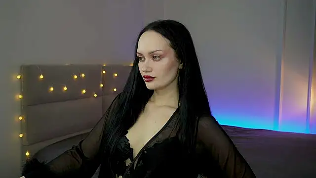 Snapshot of QueenAliss chatting on 2, 7, 2026 QueenAliss online show from 2, 7, 2026