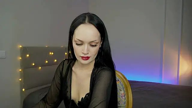 Snapshot of QueenAliss chatting on 5, 7, 2026 QueenAliss online show from 5, 7, 2026