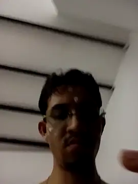 Snapshot of tiben11 chatting on 30, 10, 2025 tiben11 online show from 30, 10, 2025