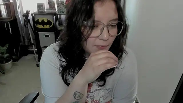 aika-dreams online show from 6, 7, 2026