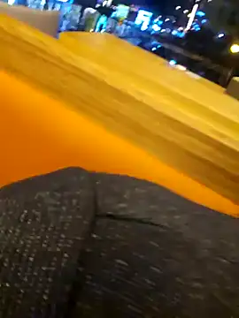 Snapshot of HinaLovely chatting on 4, 1, 2025 HinaLovely online show from 4, 1, 2025