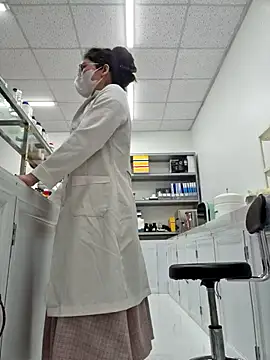 Snapshot of HinaLovely chatting on 23, 3, 2026 HinaLovely online show from 23, 3, 2026