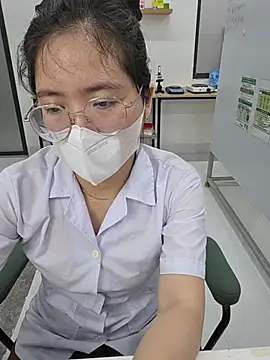 Snapshot of HinaLovely chatting on 7, 7, 2026 HinaLovely online show from 7, 7, 2026