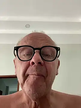 Snapshot of 58klaus chatting on 17, 2, 2025 58klaus online show from 17, 2, 2025