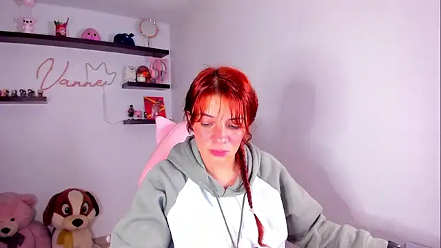 Vannessa  Shy online show from 29, 4, 2026