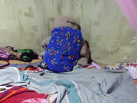 Snapshot of Alora-shine chatting on 19, 3, 2025 Alora-shine online show from 19, 3, 2025