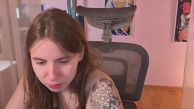  AnnaStark  online show from 5, 7, 2026