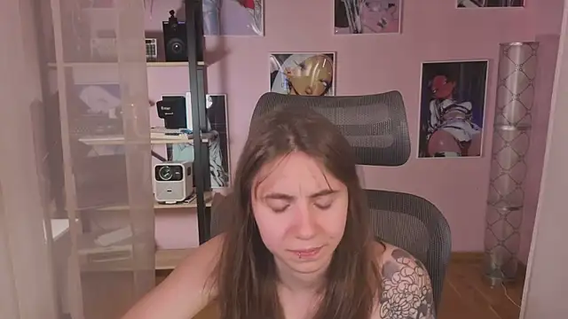  AnnaStark  online show from 9, 7, 2026