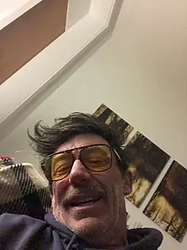 Snapshot of maxximere chatting on 15, 1, 2026 maxximere online show from 15, 1, 2026