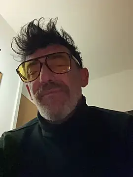 Snapshot of maxximere chatting on 16, 3, 2026 maxximere online show from 16, 3, 2026