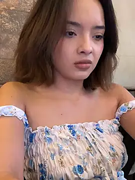 Snapshot of Irina_Grant chatting on 7, 12, 2024 Irina Grant online show from 7, 12, 2024