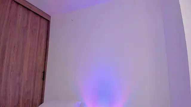 Snapshot of Cheerry1 chatting on 13, 1, 2026 Cheerry1 online show from 13, 1, 2026