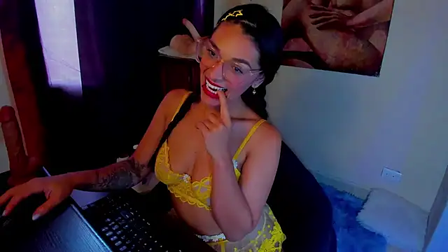 annyluna1 online show from 26, 6, 2026