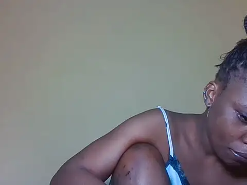 Snapshot of Sweetbaby004 chatting on 19, 7, 2026 Sweetbaby004 online show from 19, 7, 2026