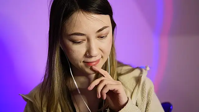 Snapshot of chibi_moon_ chatting on 18, 1, 2025 chibi moon online show from 18, 1, 2025