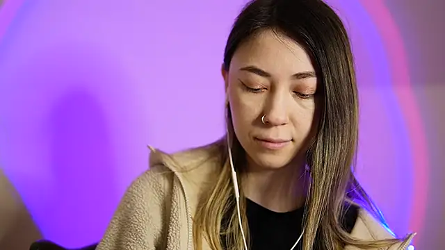 Snapshot of chibi_moon_ chatting on 28, 1, 2025 chibi moon online show from 28, 1, 2025