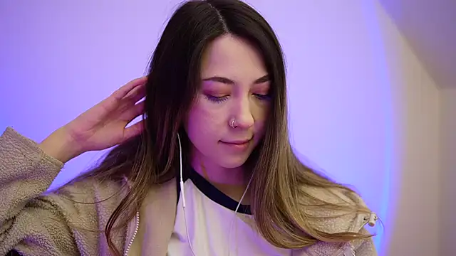 Snapshot of chibi_moon_ chatting on 21, 3, 2025 chibi moon online show from 21, 3, 2025