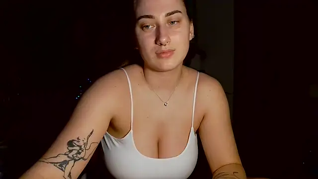 Snapshot of Natalia_Daysie chatting on 5, 1, 2026 Natalia Daysie online show from 5, 1, 2026