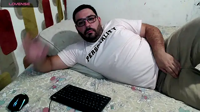 Snapshot of lucasprloco chatting on 1, 12, 2024 lucasprloco online show from 1, 12, 2024